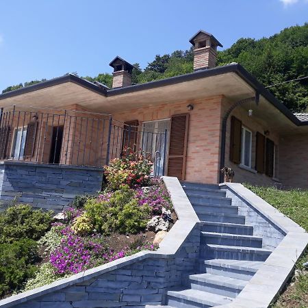 Casa "La Forcella" Βίλα Brembilla Εξωτερικό φωτογραφία