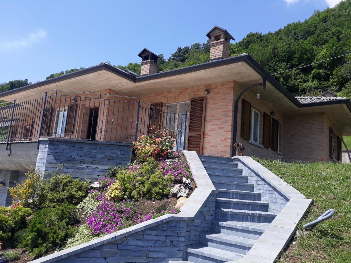 Casa "La Forcella" Βίλα Brembilla Εξωτερικό φωτογραφία